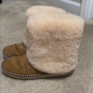 UGG Women’s Kestrel Boots
